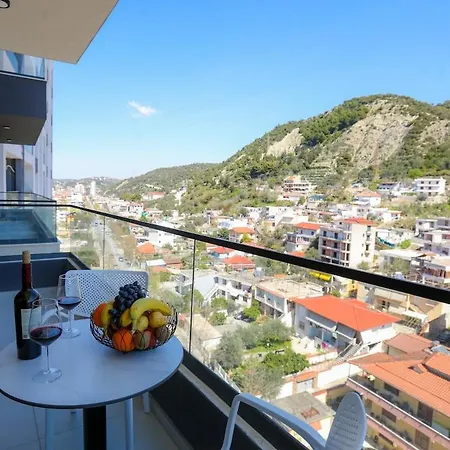 Thomas Apartment Vlore